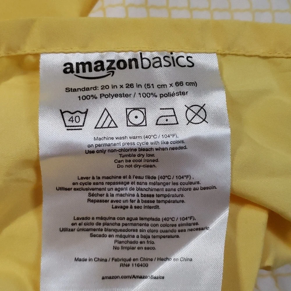 Amazon Basics Set:  Duvet Cover, 2 Pillow Shams and White Bed Skirt Full/Queen